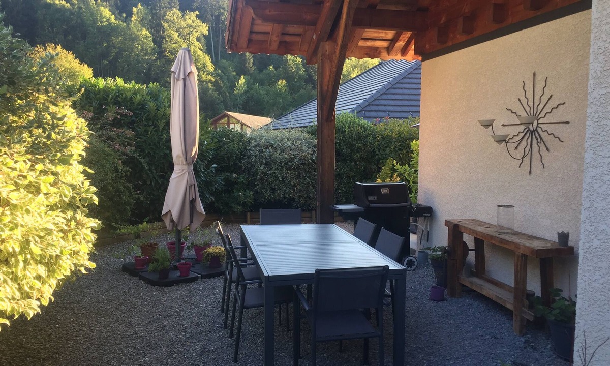 Val-de-Chaise Ski Chalet | Chalet with unobstructed mountain views 15 minutes from Lake Annecy