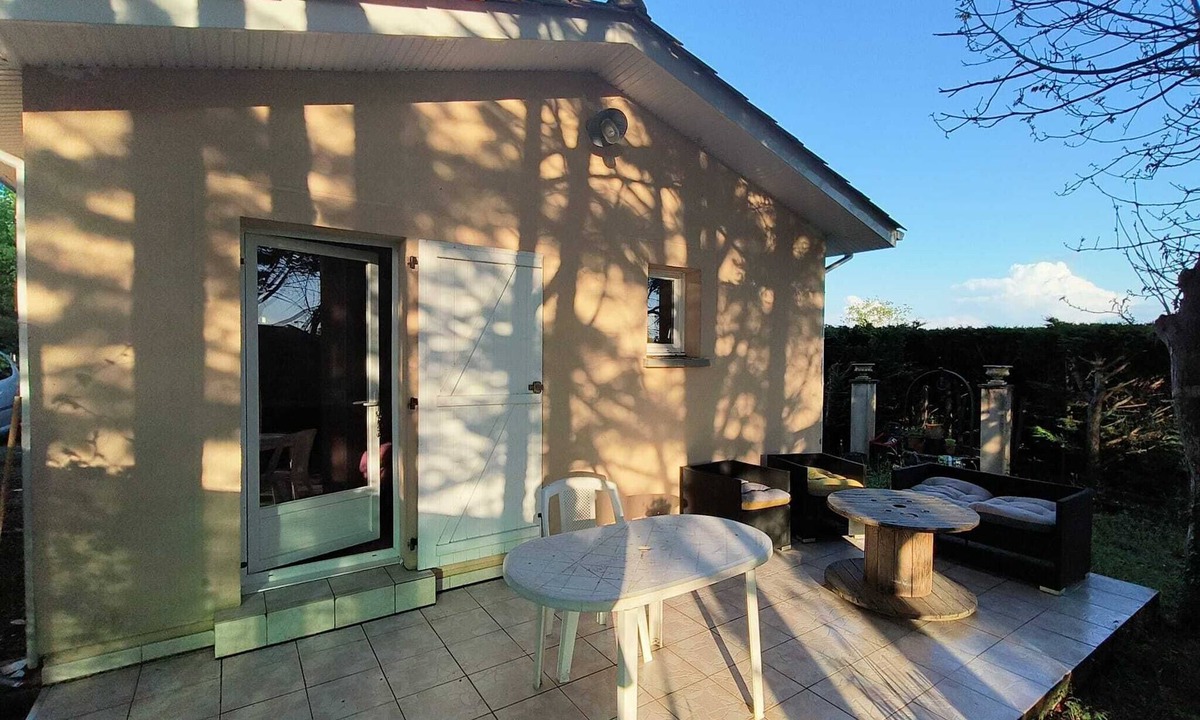 Sainte-Eulalie House | Charmante Maison, Cuisine Équipée, Joli Environ