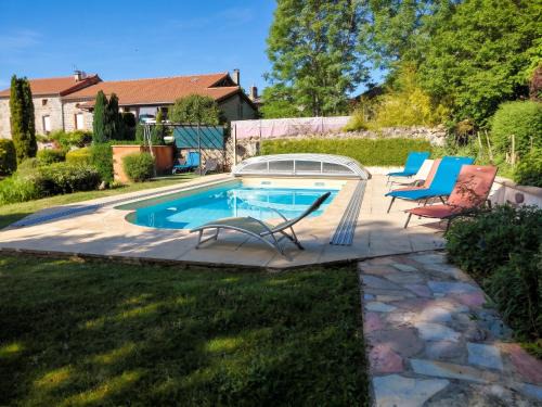 Siaugues-Sainte-Marie House | Charmante maison avec piscine privée à Siaugues-Sainte-Marie
