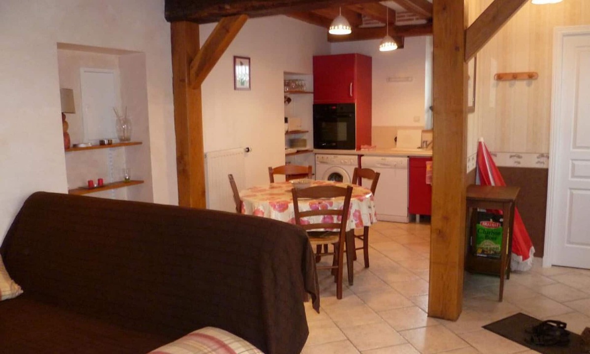 Cour-Cheverny Cottage | Charming cottage in nature with garden, pets allowed