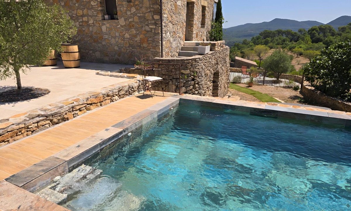 Bedarieux House | Charming dry-stone cottage