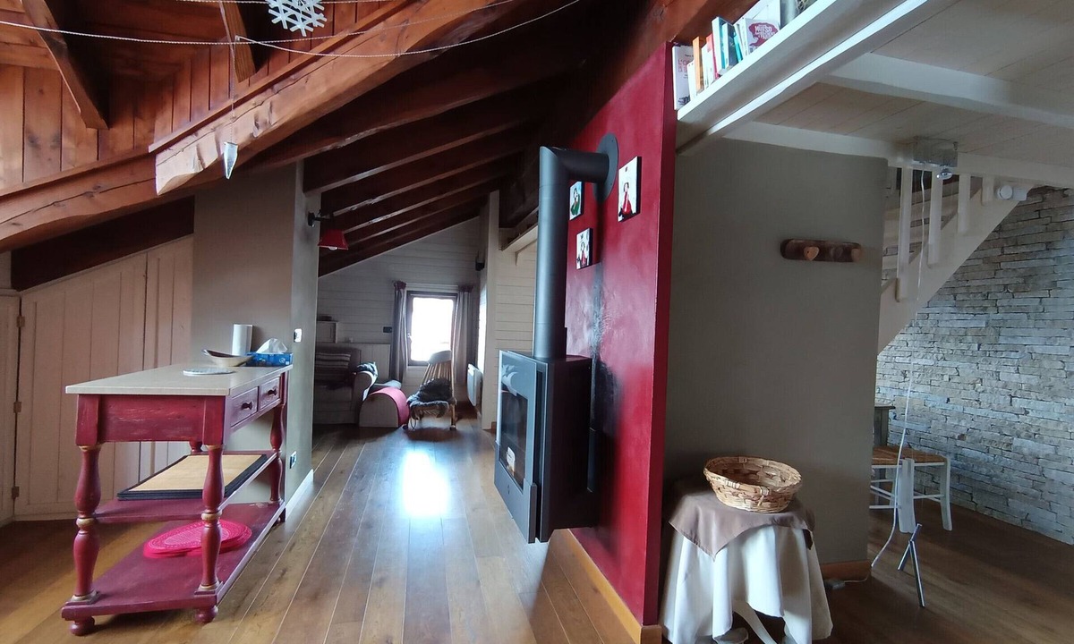 Montgenevre Apartment | Charming duplex for 5 in Montgenèvre with views, close to amenities, parking included