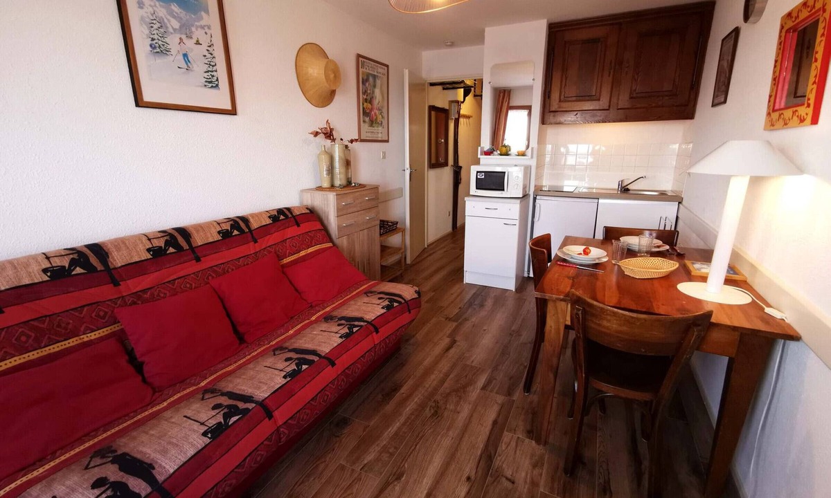 Prapoutel Apartment | Charming renovated studio in the heart of Prapoutel