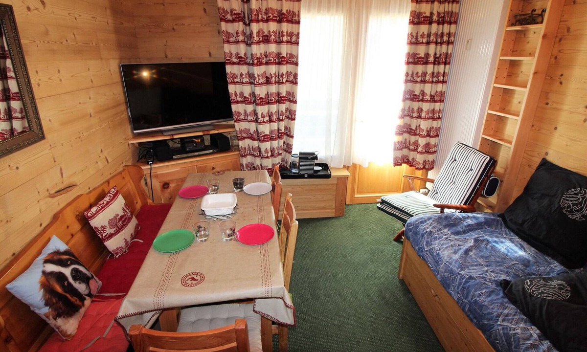 Val Claret Apartment | Charming studio for 2 in Tignes, south-facing balcony