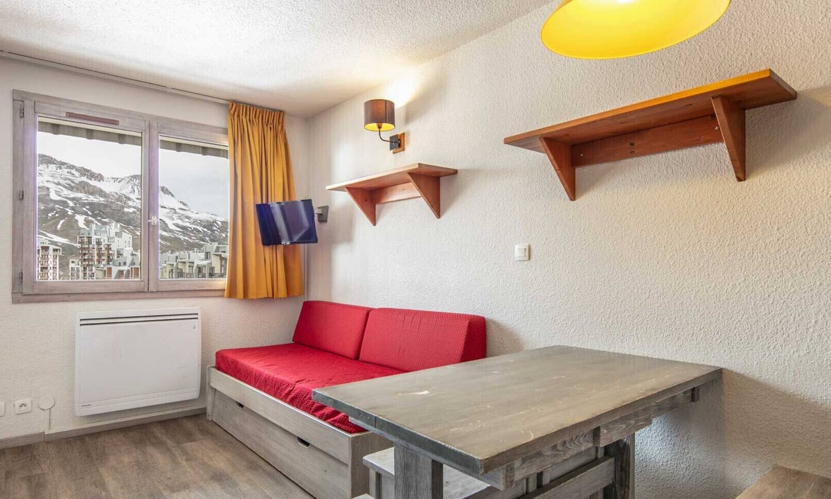 Val Claret Apartment | Charming studio for 4 people, with a balcony and a view of the ski slope