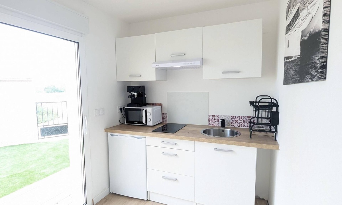 Saint-Nazaire Apartment | Charming studio of 23 m² in Saint-Nazaire