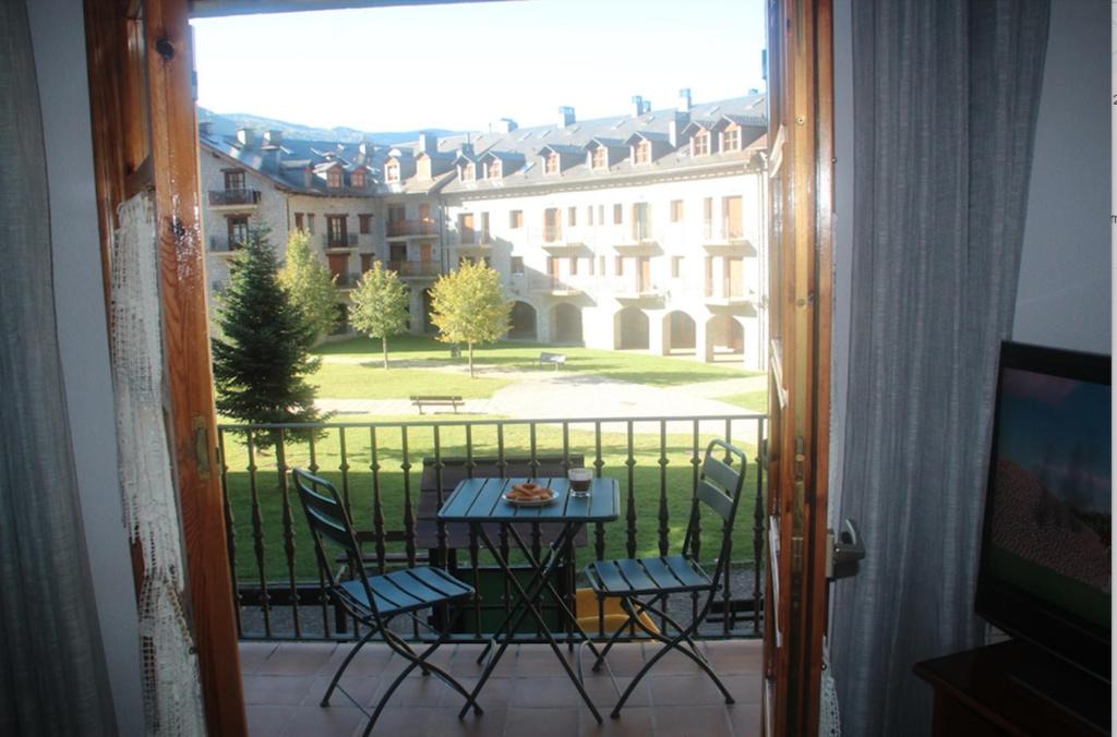 Benasque Apartment | CHECK-IN CASAS Luana