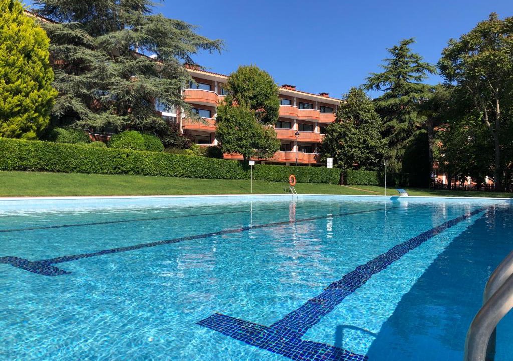 Collbato Hotel | Checkin Montserrat