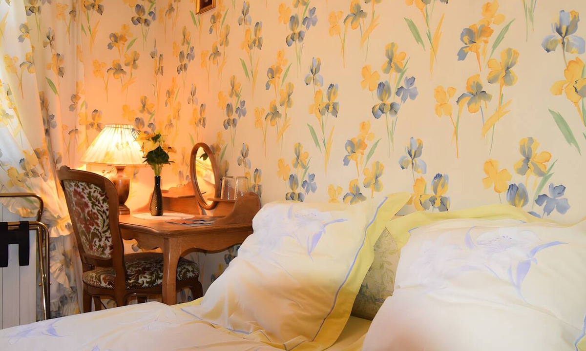 Villars-les-Dombes Bed & Breakfast | Chez Daniel and Zdenka - Géraldine Room