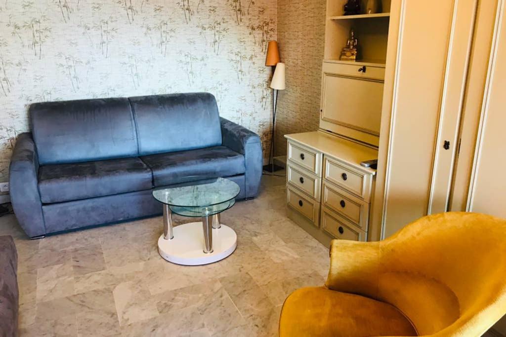 Roquebrune-Cap-Martin Apartment | Ciel et Mer, Agréable 4 couchages Bord de Mer Clim WIFI Balcon