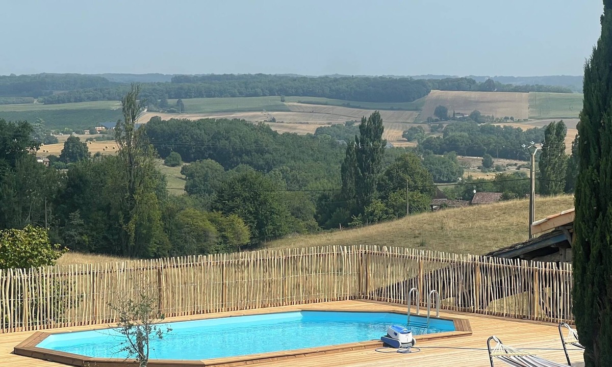 Monflanquin House | Coastal vacation rentals, private heated pool, peace and quiet guaranteed. Campaign.