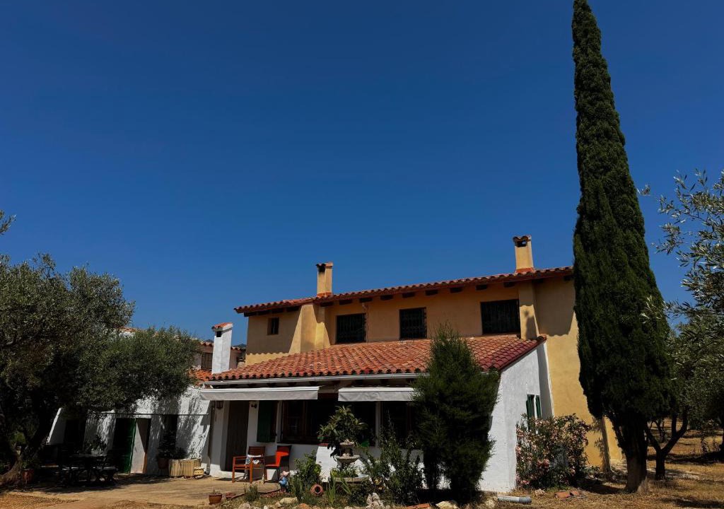 La Senia House | Coll Na Riu