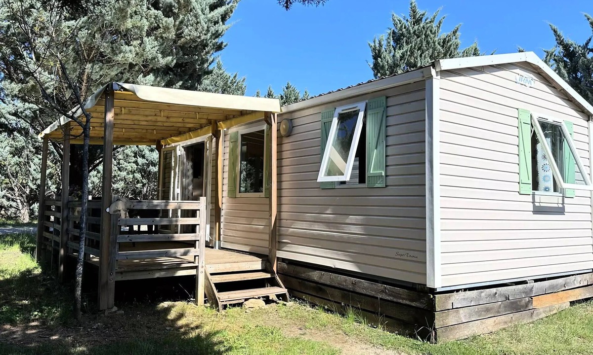 Garde-Colombe House | Comfort 3-Room Mobile Home for 4–5 People