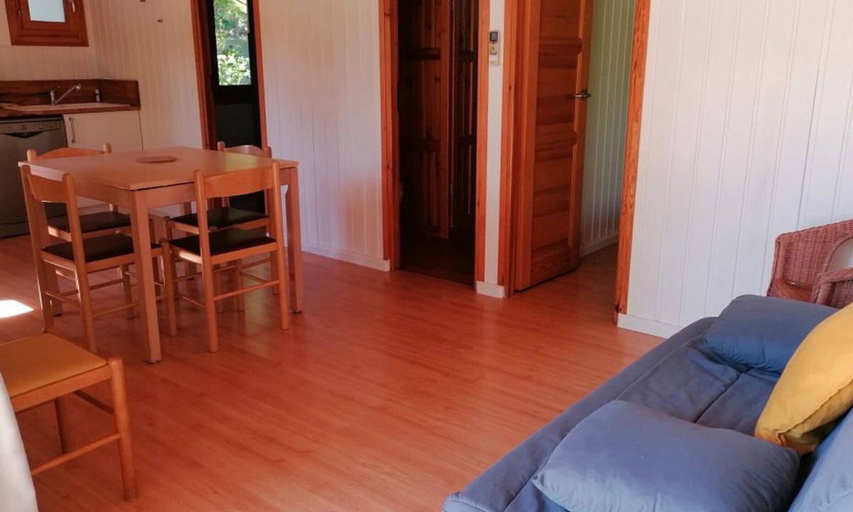 Paluds de Noves Ski Chalet | Comfortable chalet for 6