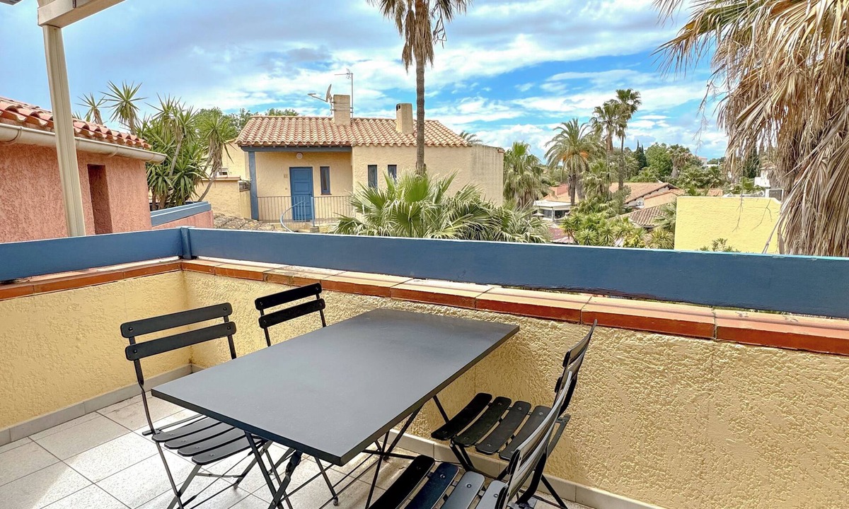 Les Hauts de Canet Resort | Comfortable 2-Bedroom Apartment at Malibu Village – Pools, Nature & Beach