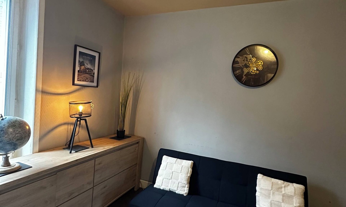 Brive-la-Gaillarde Apartment | Cosy & Vintage studio near downtown