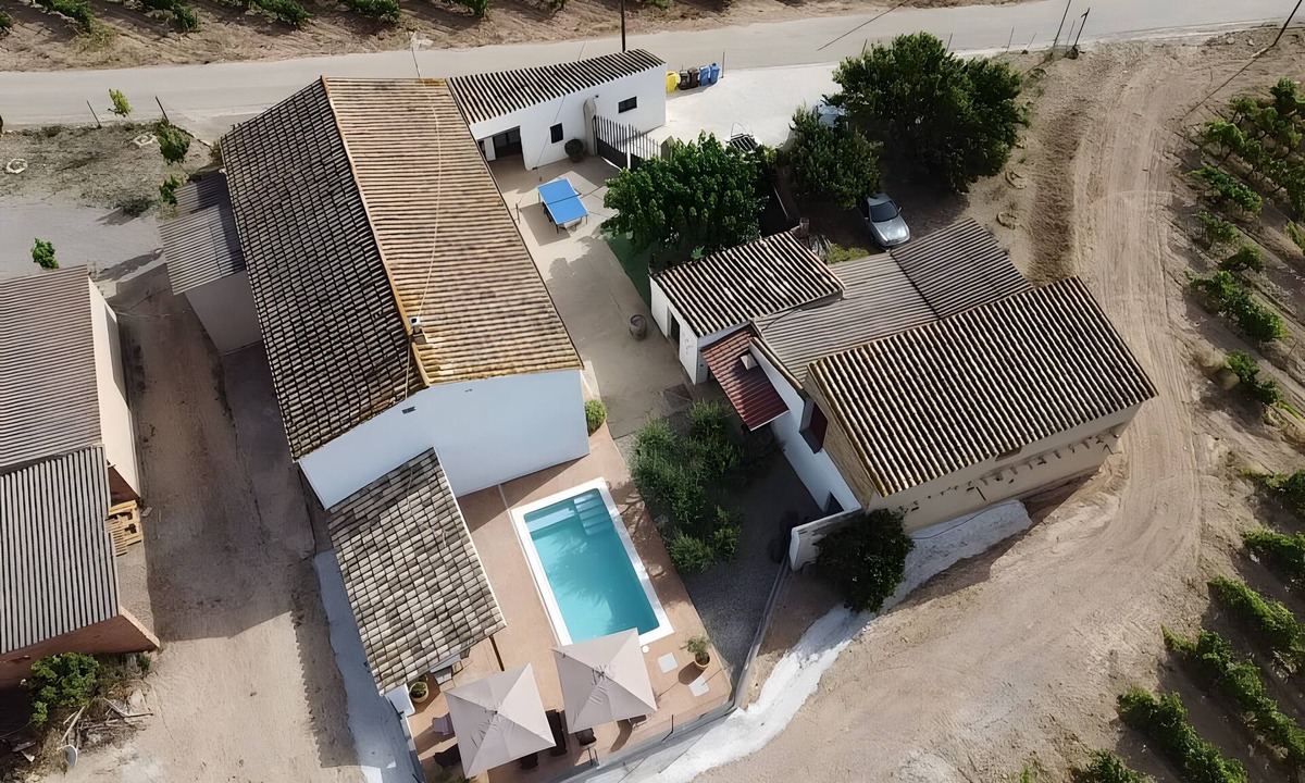 San Martin Sarroca House | Country House 'Cal Peret Miquelet' with Mountain View, Private Pool and Wi-Fi