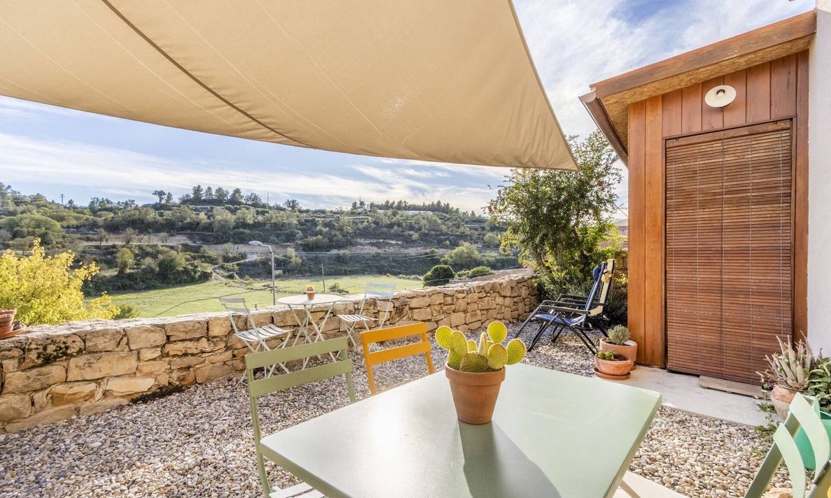 L'Espluga Calba House | Country House 'El Paller De Cal Dominguet' with Private Terrace, Wi-Fi and Air Conditioning
