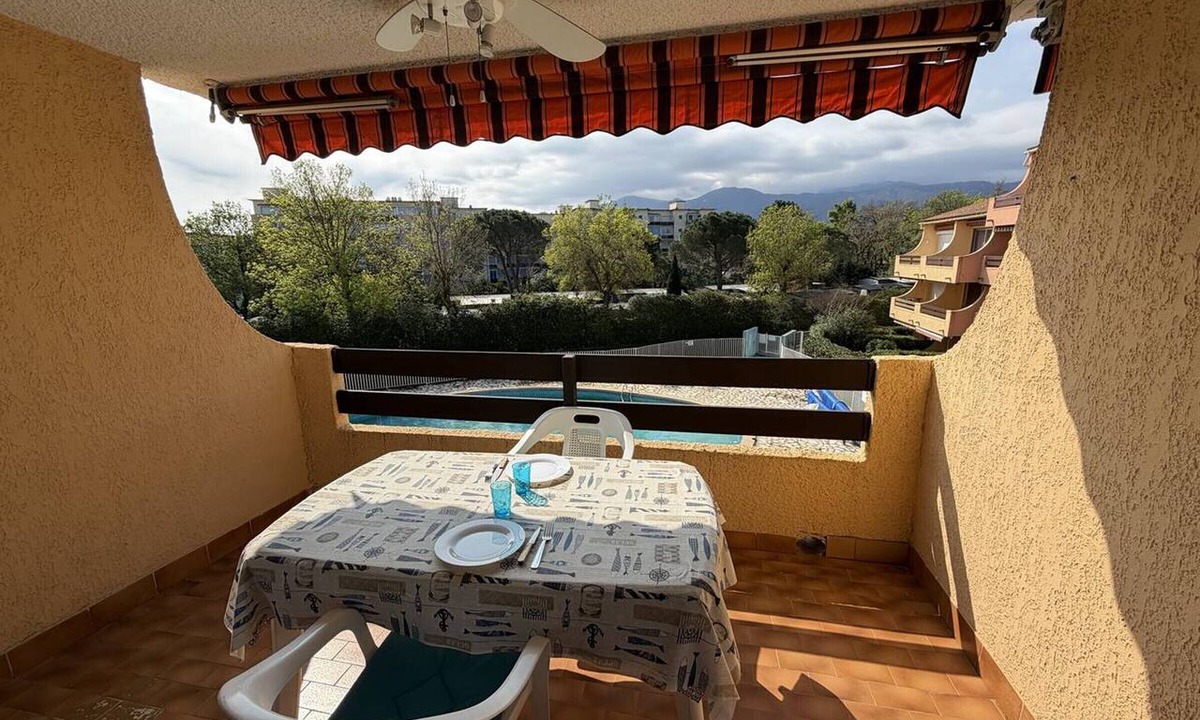 Argeles Plage Apartment | Cozy 1BR Apartment with Pool, Parking & Balcony - 300m to Beach, Argelès-sur-Mer
