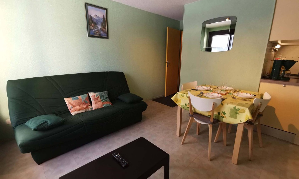 Prapoutel Apartment | Cozy 2BR Cabin Apartment with Balcony, Near Aquatic Center, Sleeps 6, No Pets