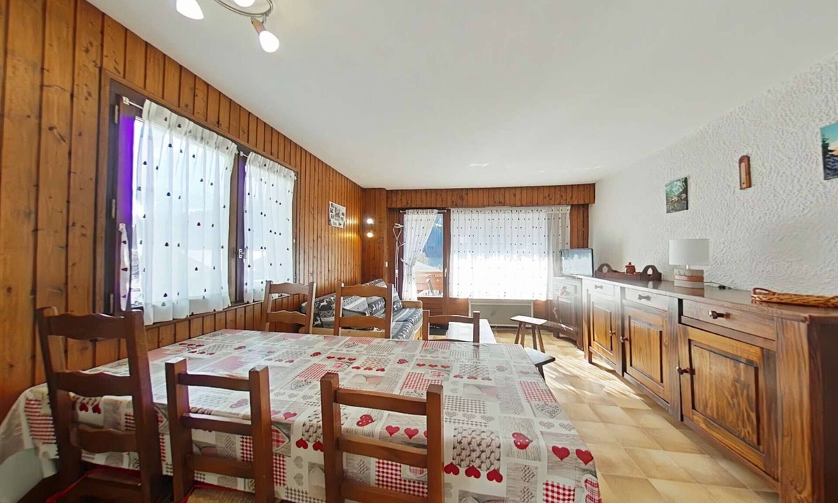 Le Grand-Bornand Apartment | Cozy apt 3 rooms, 6 ppl, parking, near center, Le Grand-Bornand