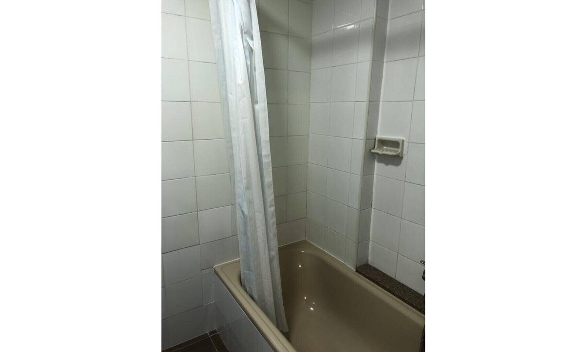 Puigcerda Bed & Breakfast | Di Verena - Three people with private bathroom nr 25