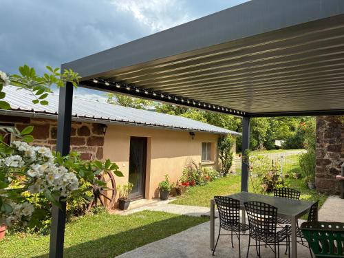 Villecomtal House | Domaine de Jouani gîte La Charrue
