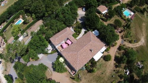 Ailhon House | DOMAINE DU PLANAS - PATIO