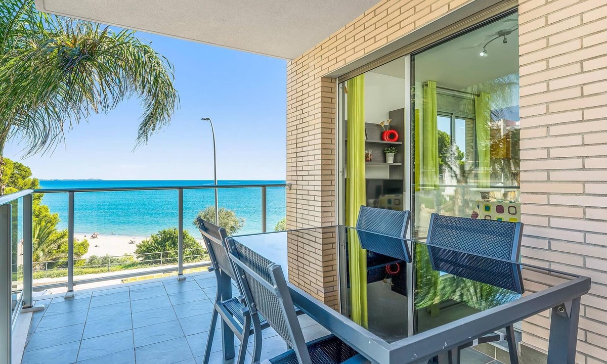 Miami Platja Apartment | Dream about front mediterranean sea views