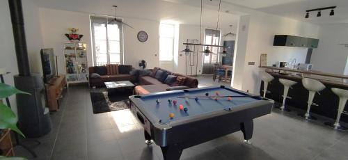 Chamouille House | DS Harmothe