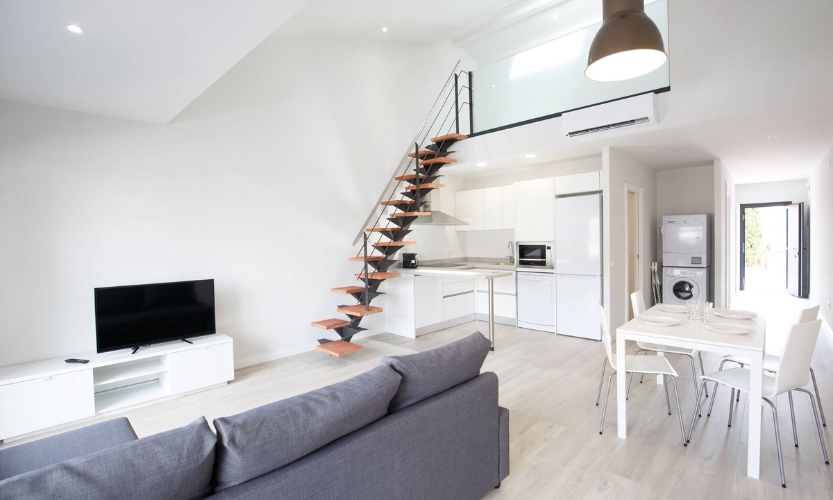 Platja d'Aro Apartment | Duplex Apartment with city view