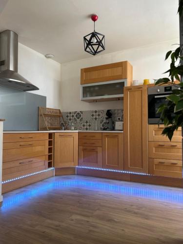 Aurillac Apartment | Duplex T4 centre historique