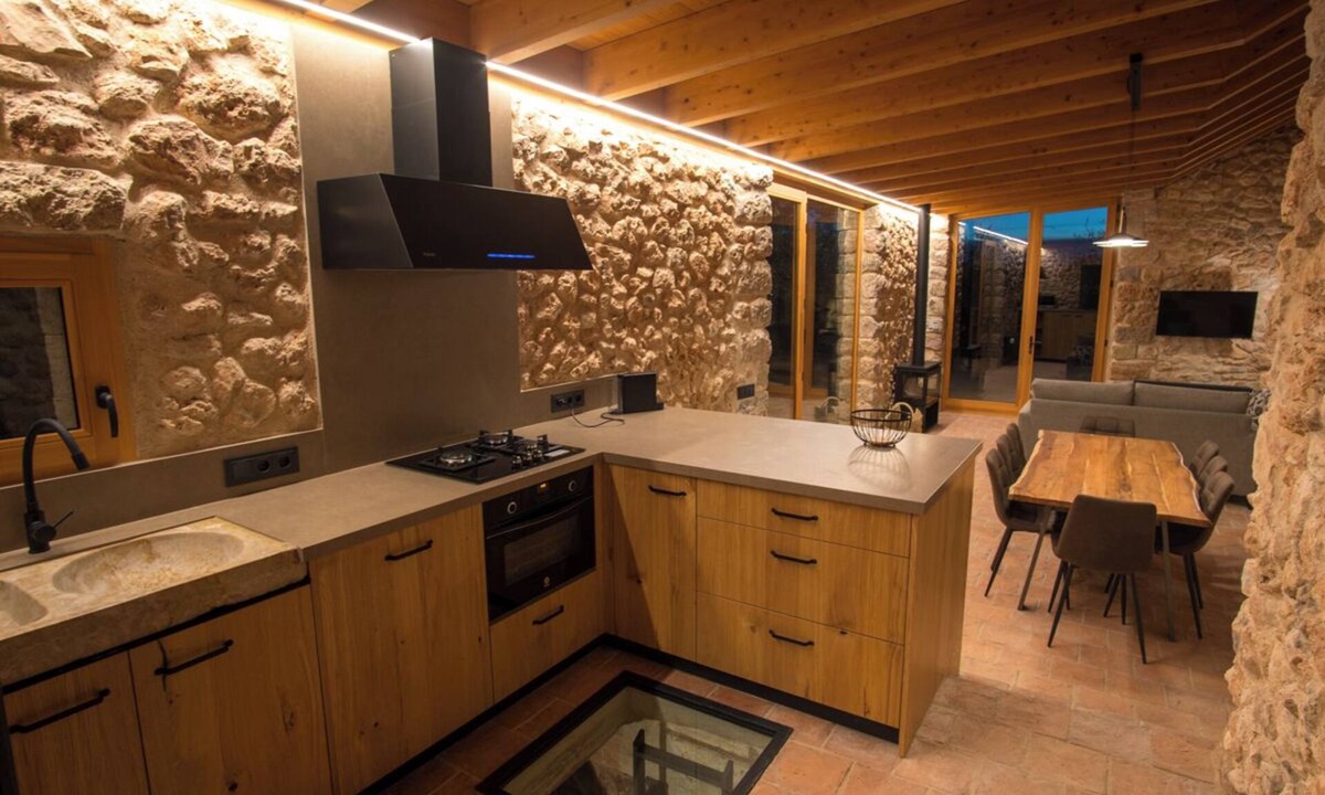 Aiguamurcia Cottage | Eco-sustainable Rural House Más Carpi