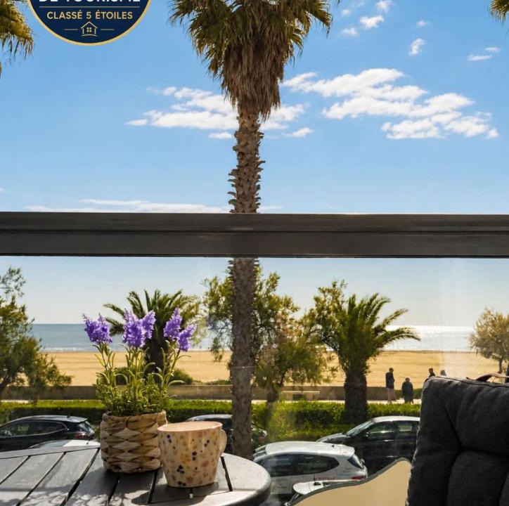 Le Grand Large Apartment | Effet Mer - Canet - front de mer - parking