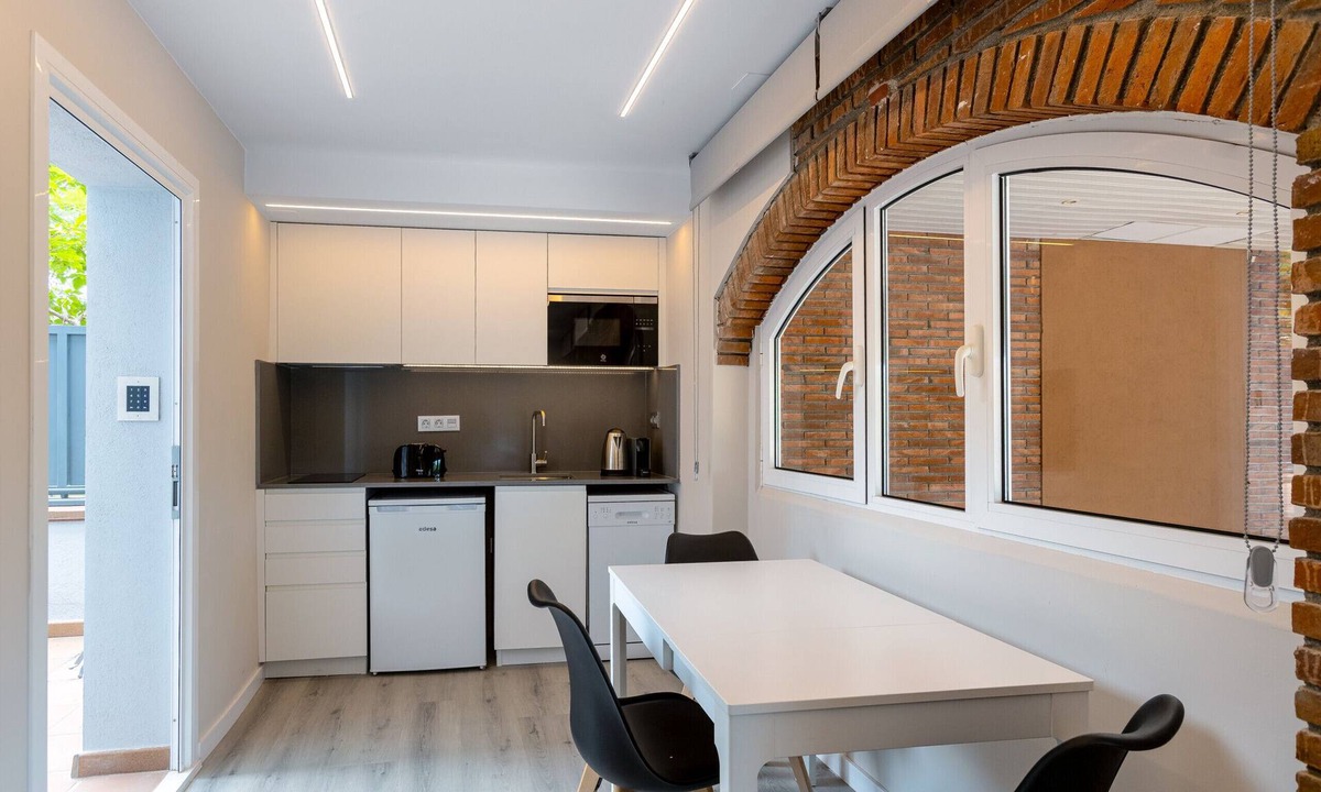 Vilassar de Mar Apartment | Els Vents - Aparthotel with Swimming Pool