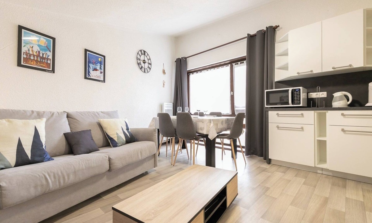 Villarodin-Bourget Apartment | 🏔️ Enjoy a cozy mountain nest with an exceptional view! 🏔️