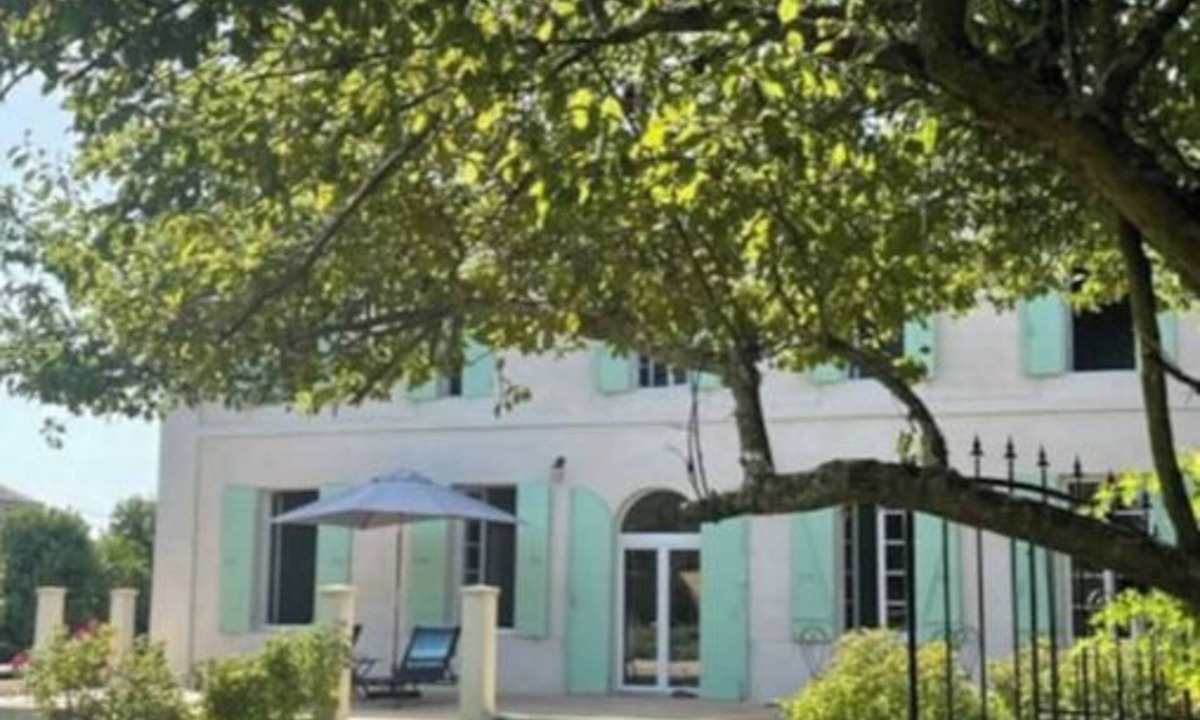 Jau-Dignac-et-Loirac Villa | Entre vignes et océan