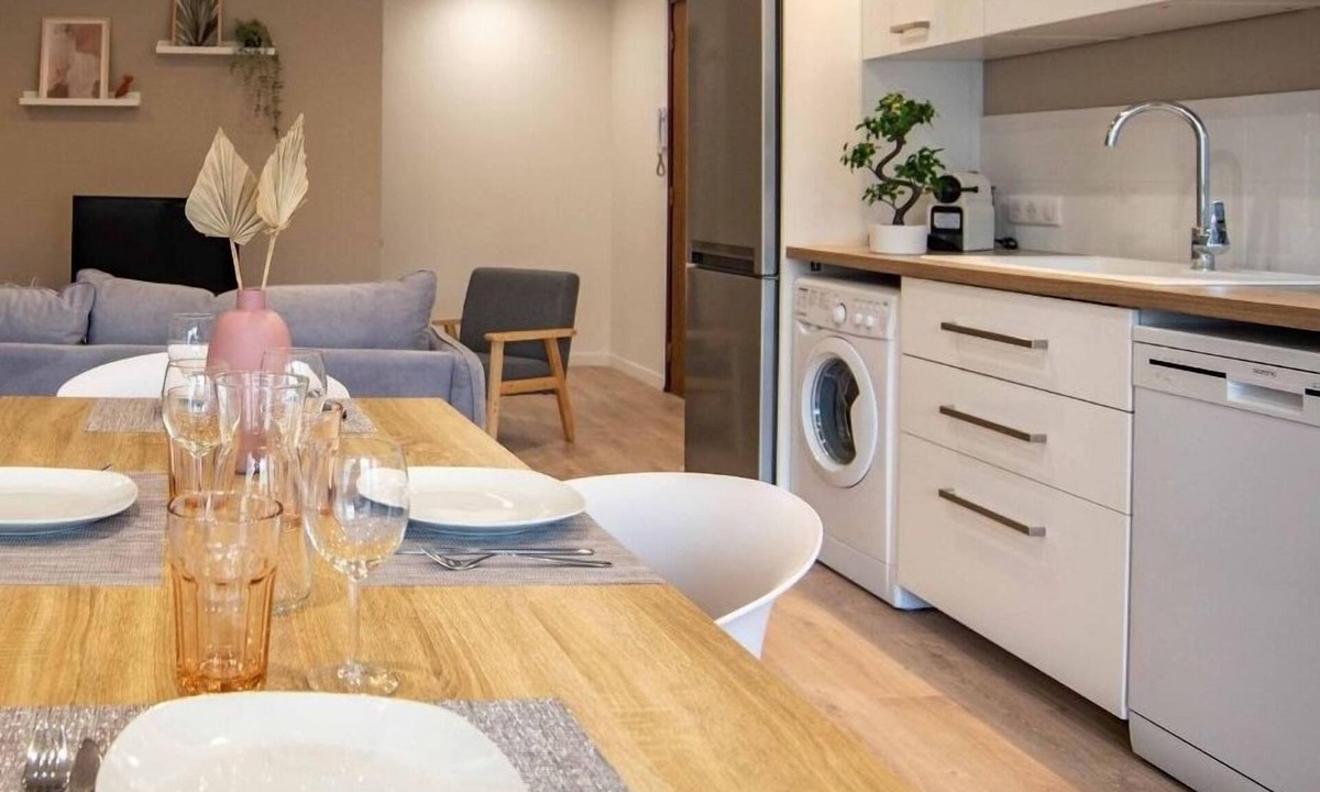 9th Arrondissement Apartment | Envie Lyonnaise Location ★ 10 persons ★ Terrace