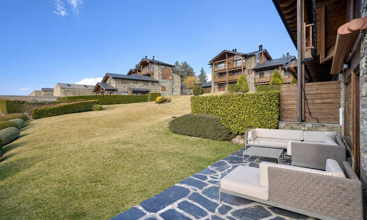 Age House | Exclusive villa in AGE