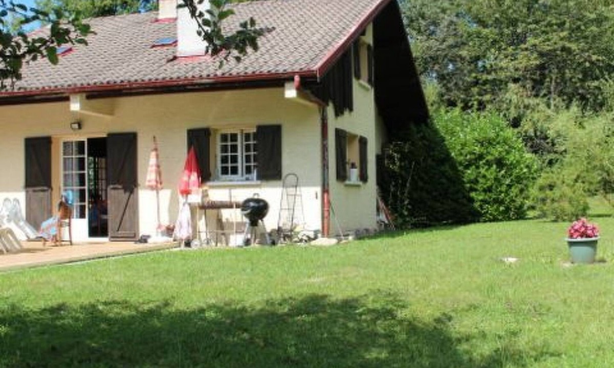 Pugny-Chatenod House | für 6 Personen ca. 110 m² in Pugny-Chatenod, Auvergne-Rhône-Alpes (Savoyen by Interhome