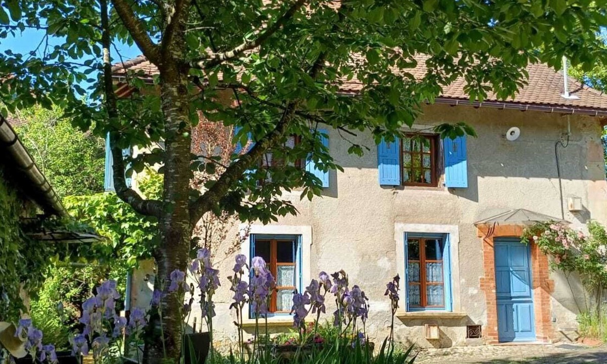 Pressins House | Ferme Berger-By & Le Nid, between the 2 lakes