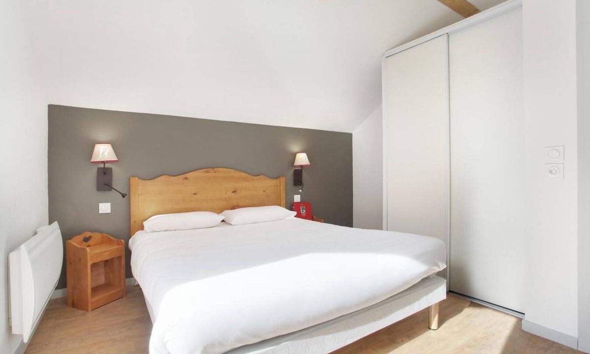 Vaujany Apartment | Fitness, swimming pool, hammam, tv, ski locker, 30-35m², Vaujany