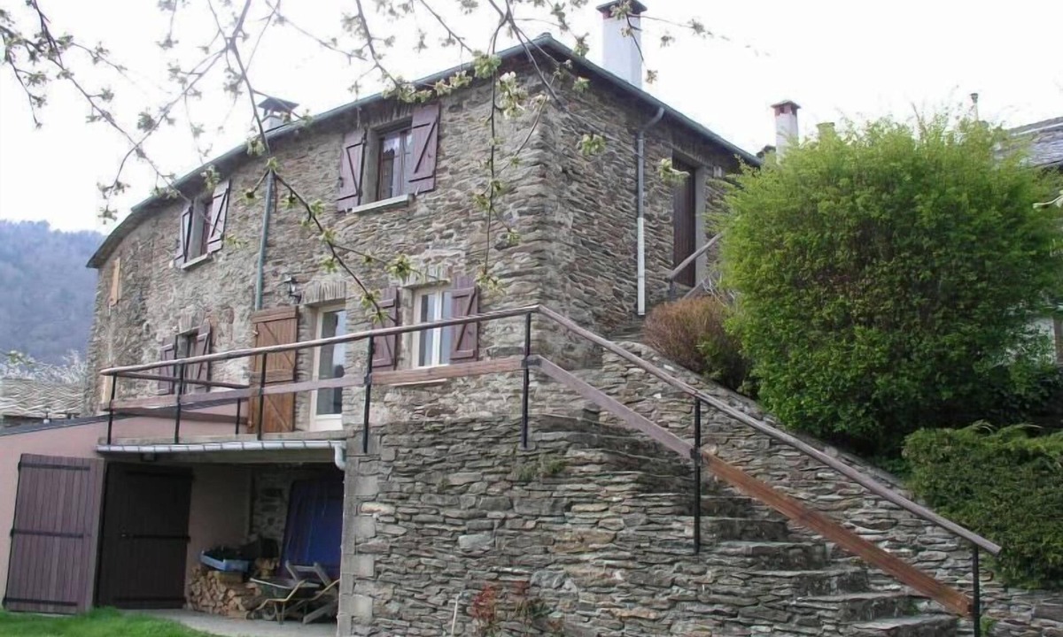 Saint-Andre-de-Lancize Apartment | Flat "Saint Andre de Lancize" with terrace