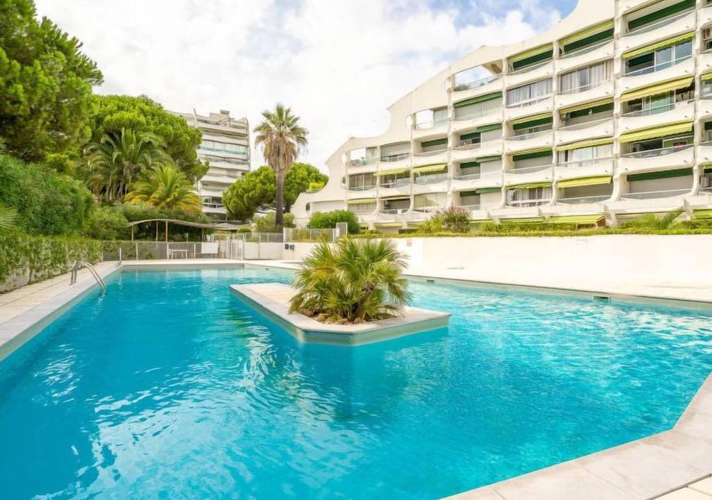 La Petite Motte Apartment | Fleurie II