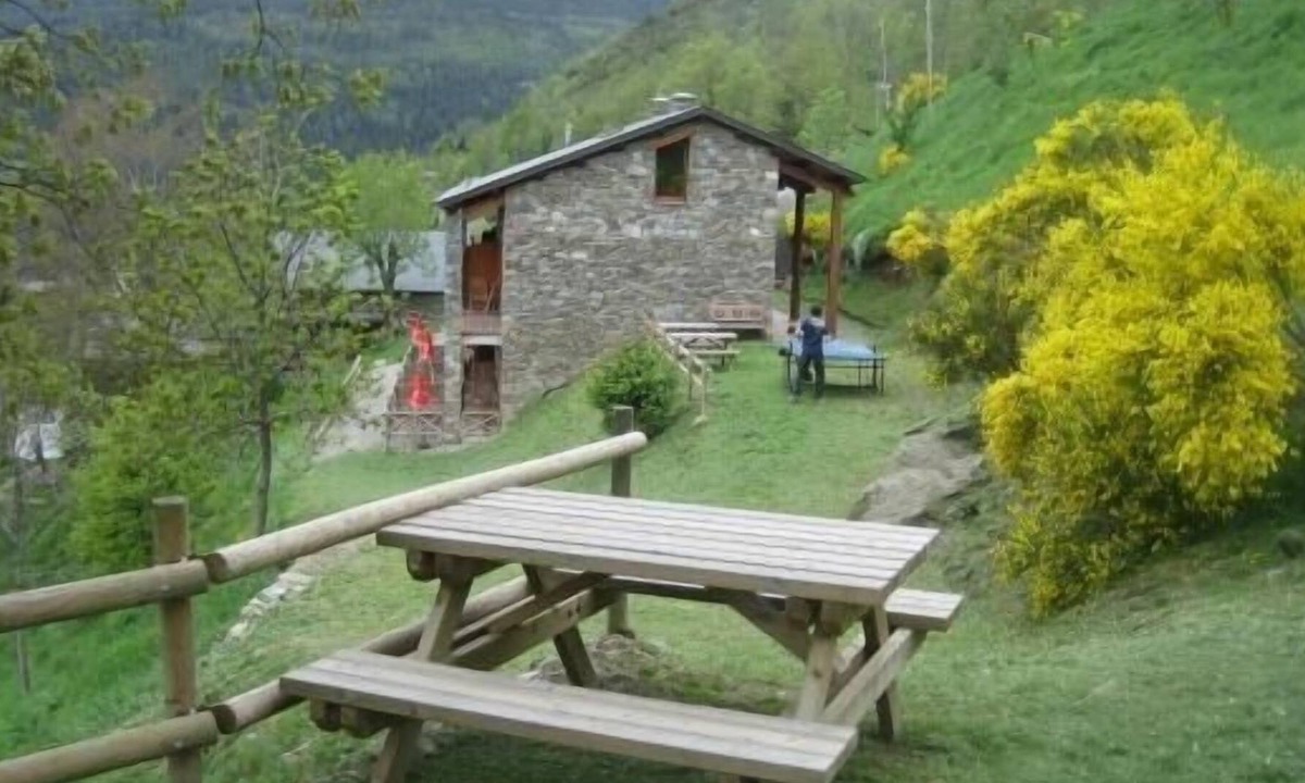 Queralbs Cottage | Fontalba apartments for 2 people