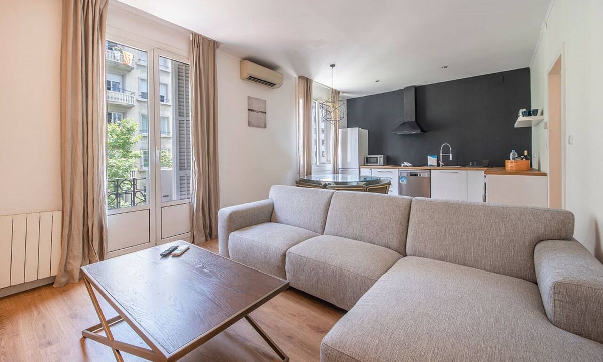 Sant Gervasi Apartment | Four bedroom apartment in Aribau - You Stylish