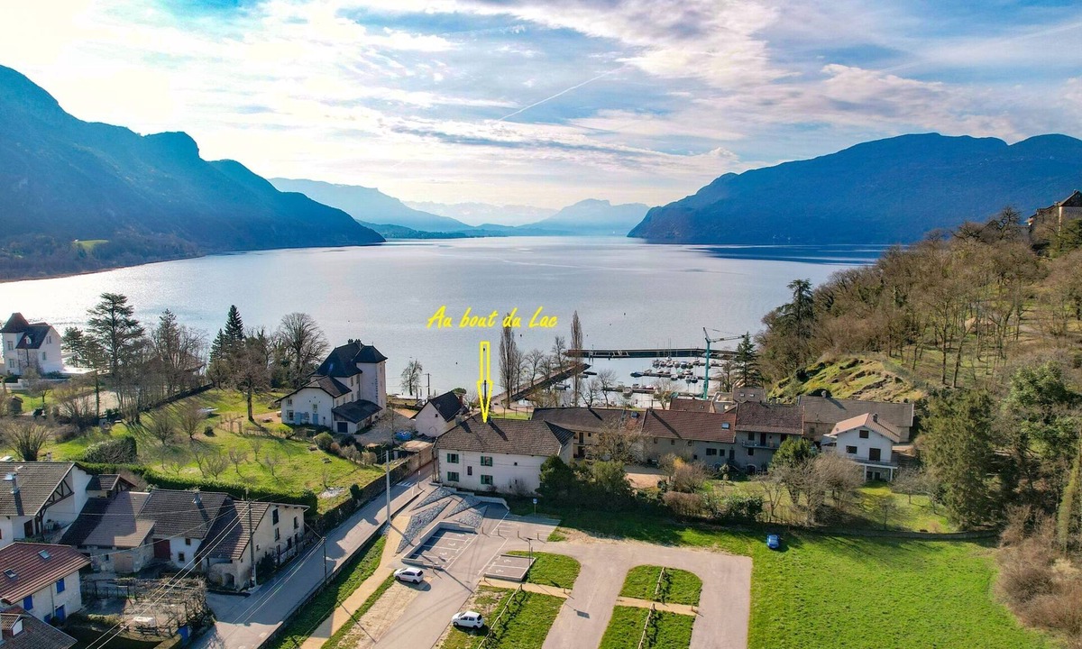 Chindrieux House | Gîte Au Bout du Lac in Chatillon, Chindrieux