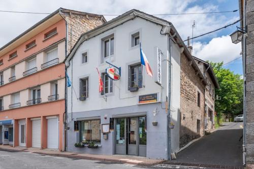 Saint-Alban-sur-Limagnole Hotel | Gîte d'étape et meublés La butte aux oiseaux