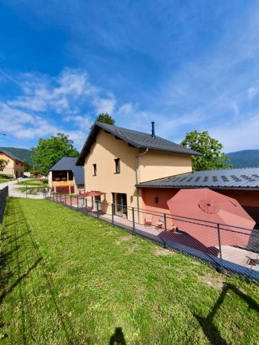 Vimines House | Gîte de la Vonne