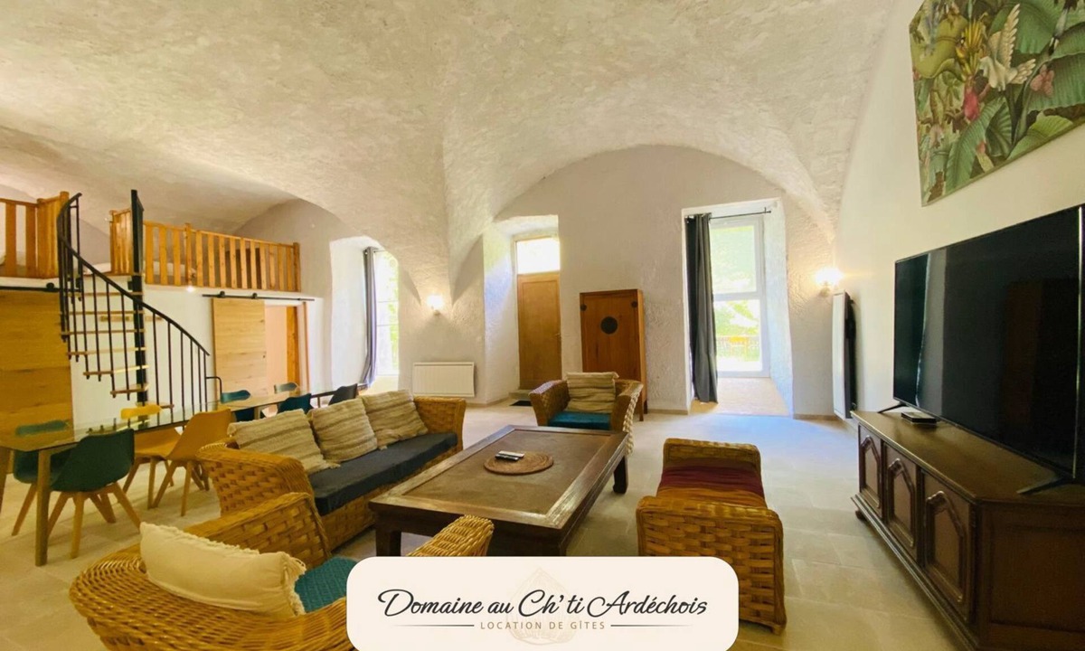 Rochessauve House | Gîte le Loft en Bord de Rivière Avec Cascade - Domaine au Chti Ardéchois